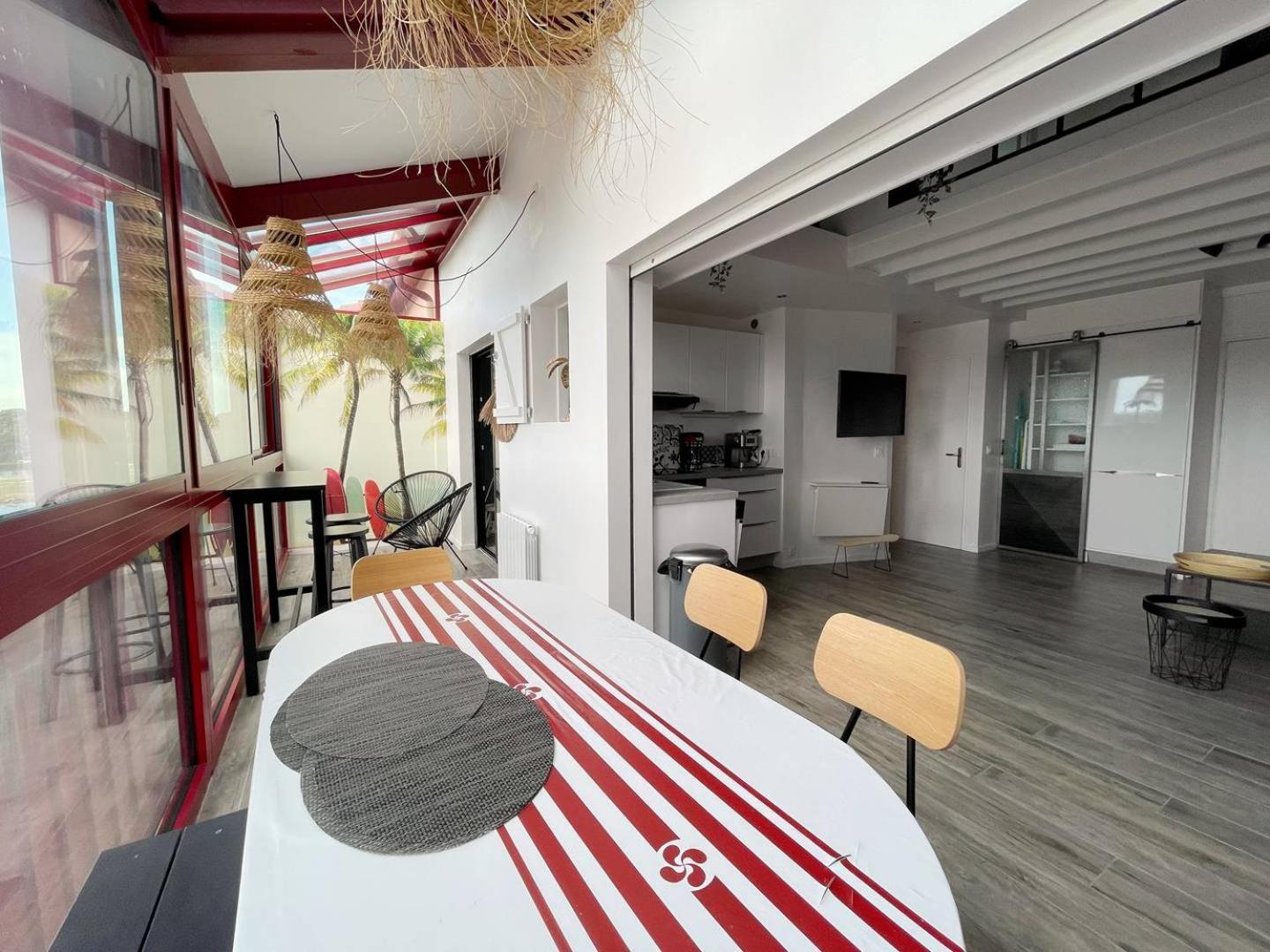 Port Sud - T3 En Duplex Avec Vue Panoramique Sur Le Port De Capbreton Apartment Exterior photo